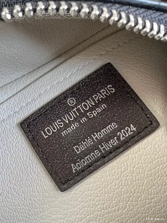 First bag ru bag-23*13*12CM DOPP LOCKER LOUIS KIT VUITTON 0623